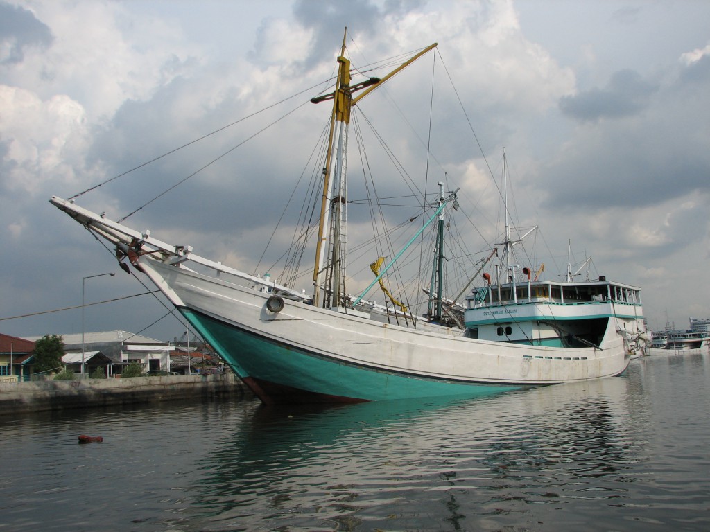  Kapal Pinisi  Kapal  Layar yang Menjadi Ciri Organik Nusantara