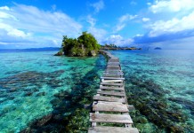 Kepulauan Togean di Teluk Tomini, Sulawesi Tengah