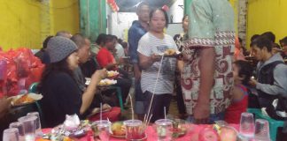 Perayaan Cap Go Meh di Kampung Pecinan Tambak Bayan