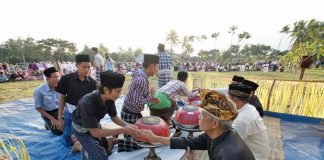 Eratnya Hubungan Umat Hindu dan Muslim di Pulau Bali