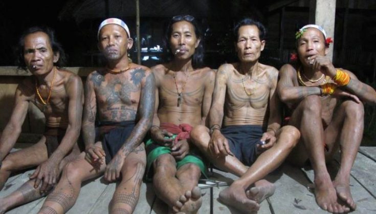  Tato  Mentawai  Seni Menggambar Tubuh Tertua  di  Dunia 