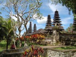 Pura Taman Ayun Bali