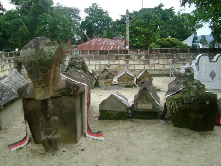 Makam Batu Raja Sidabutar 